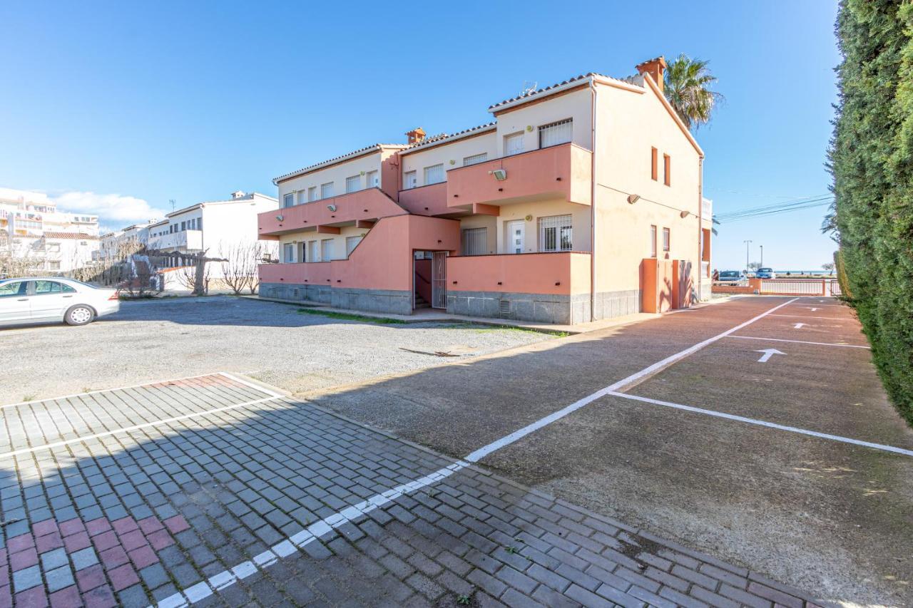 Apart-Rent Apartament Bahia 0015 艾姆布里亚布拉瓦 外观 照片